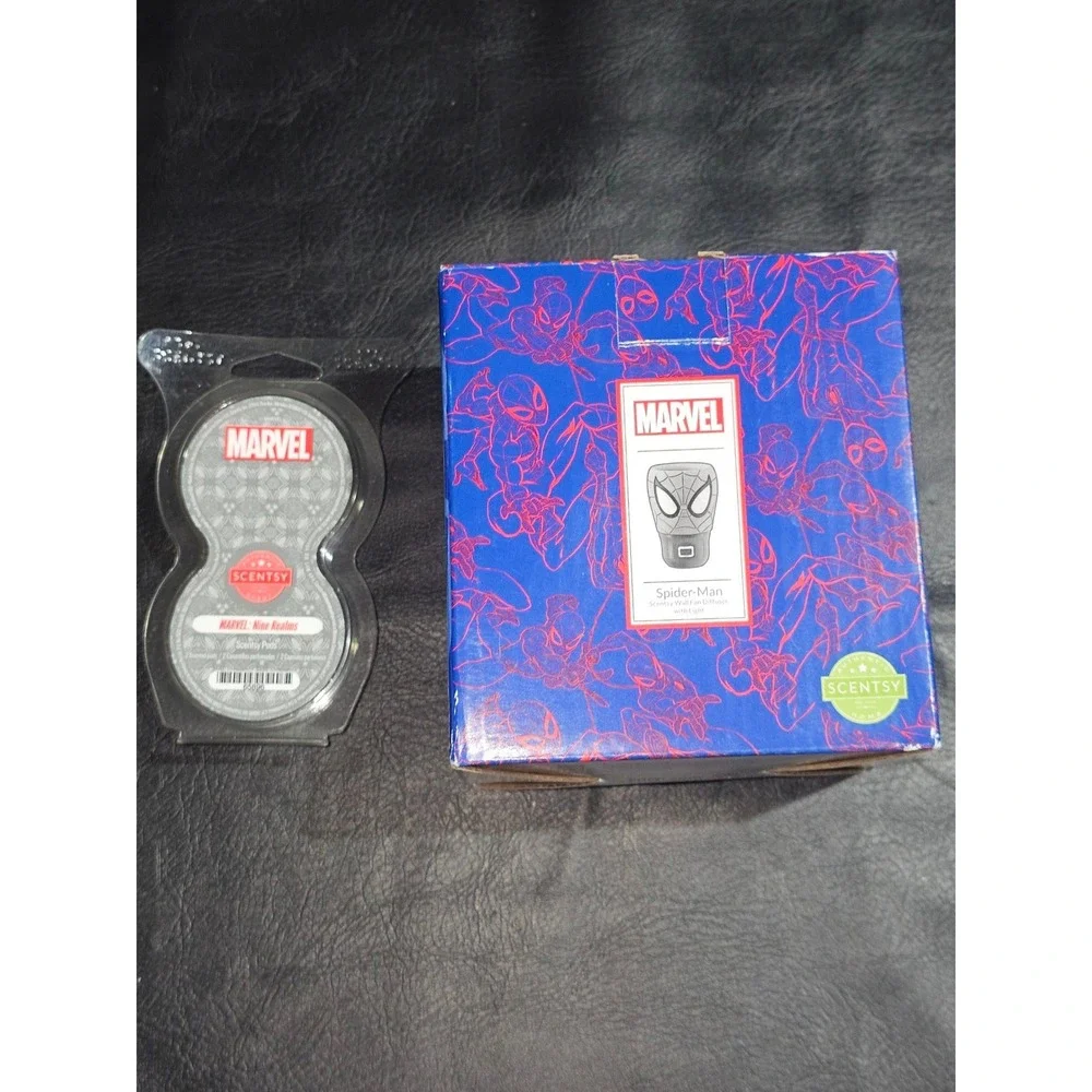 NIB Scentsy Marvel Spiderman Wall Fan Diffuser W/ Light & Nine Realms Pods New